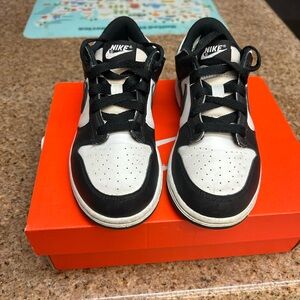Youth panda Nike size 1.5 used one time